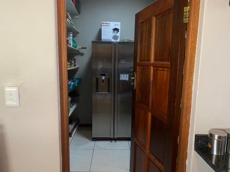 5 Bedroom Property for Sale in Balmoral Eastern Cape